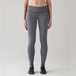 Lululemon wunder under heathered black size 8 28” inseam